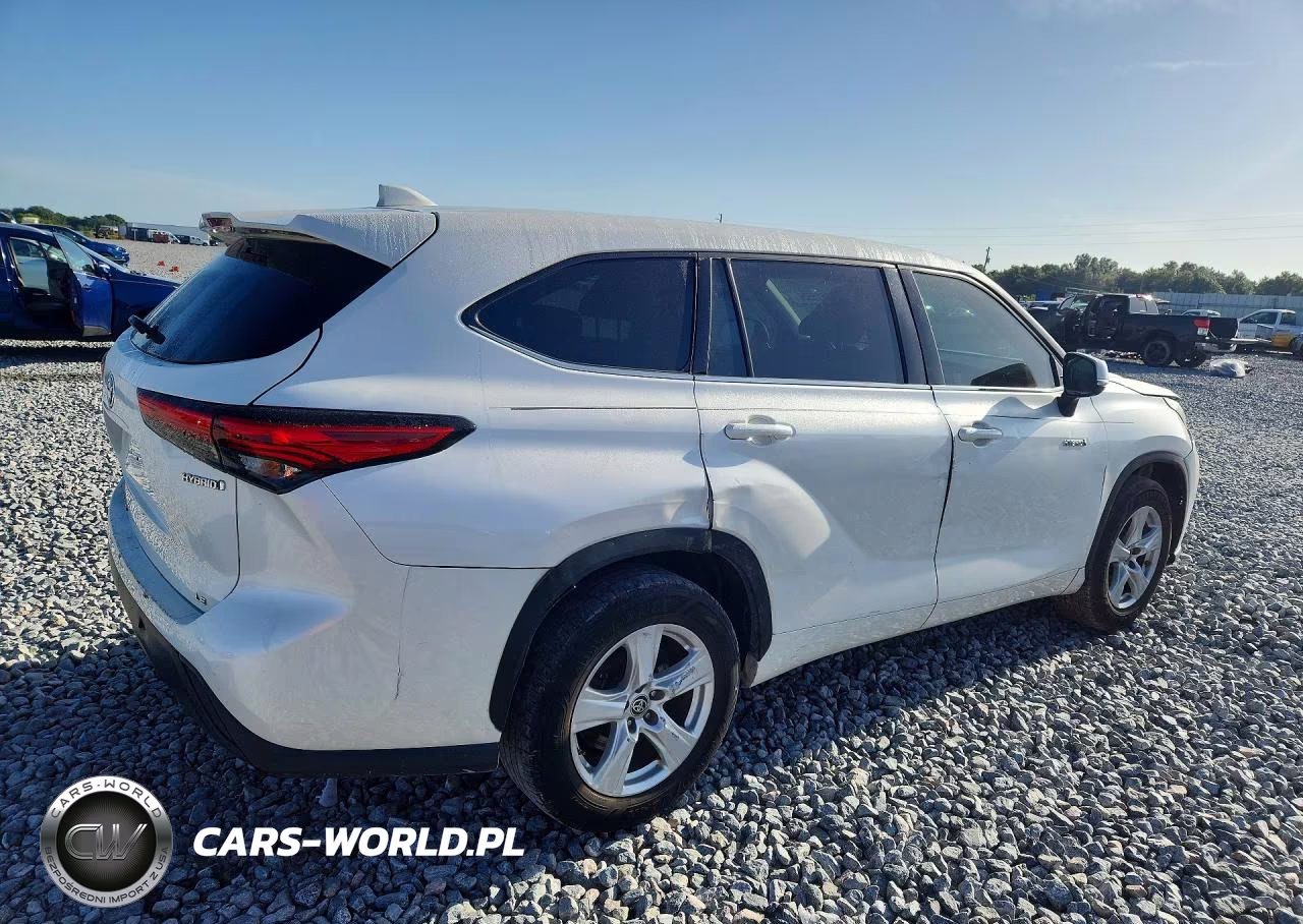 2020 Toyota Highlander Hybrid Le VIN:5TDZARAH8LS501121 - 3