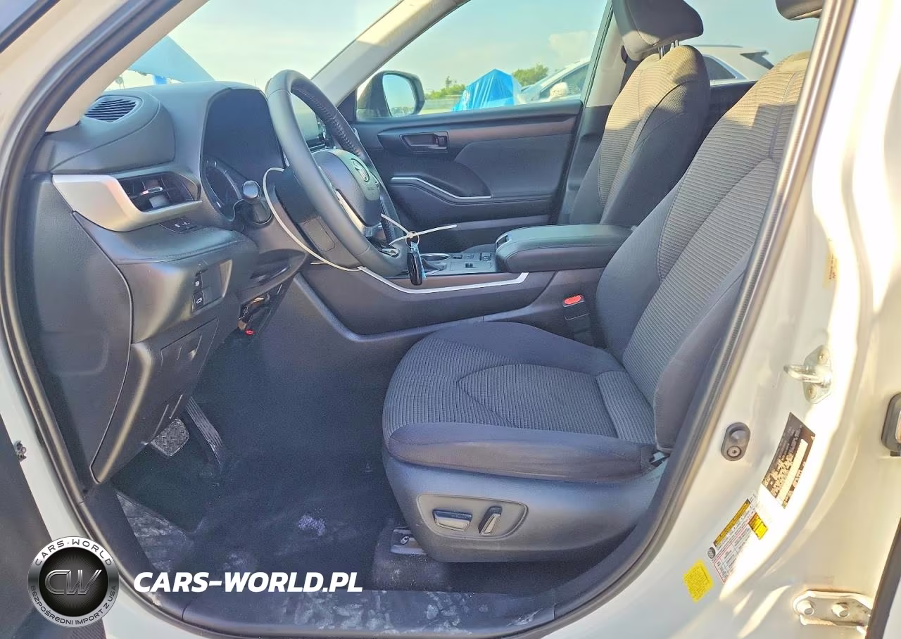 2020 Toyota Highlander Hybrid Le VIN:5TDZARAH8LS501121 - 7