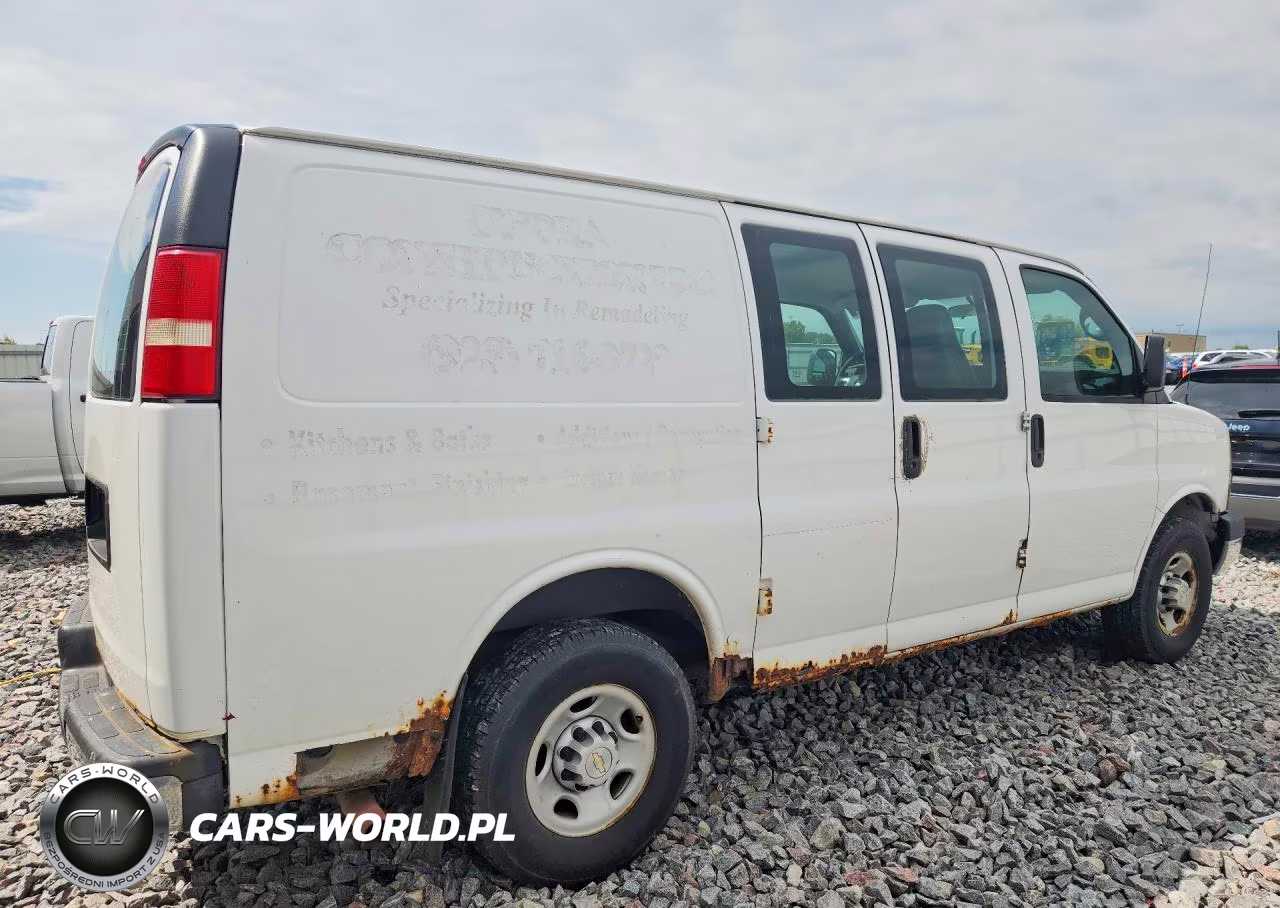 2009 Chevrolet Express G2500 VIN:1GCGG25C391127101 - 3