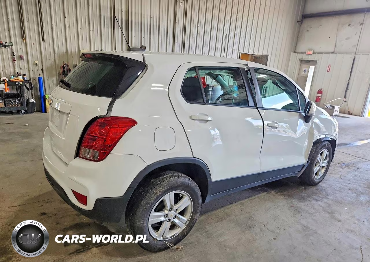 2020 Chevrolet Trax Ls VIN:KL7CJKSB5LB321459 - 3