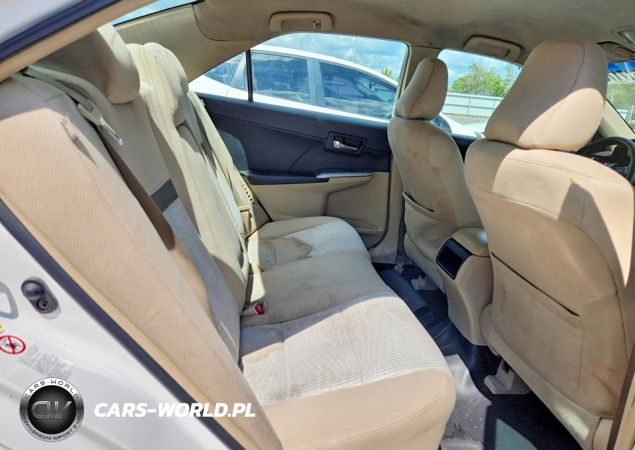 2012 Toyota Camry Hybrid Le VIN:4T1BD1FK0CU051485 - 10