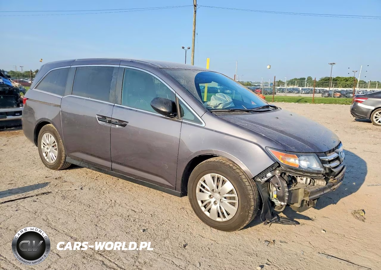 2015 Honda Odyssey Lx VIN:5FNRL5H22FB118126 - 4