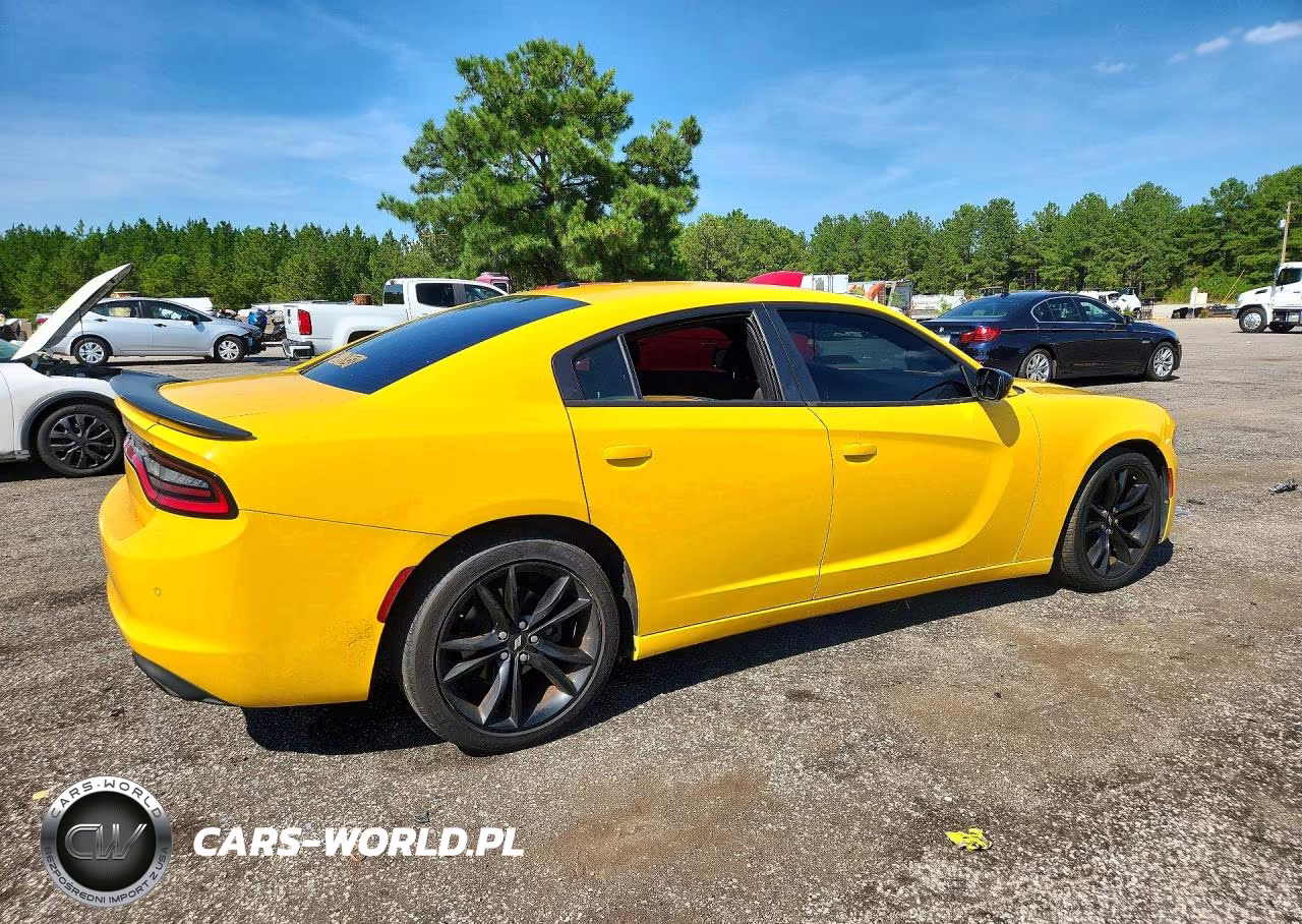 2017 Dodge Charger Se VIN:2C3CDXBG2HH525660 - 3