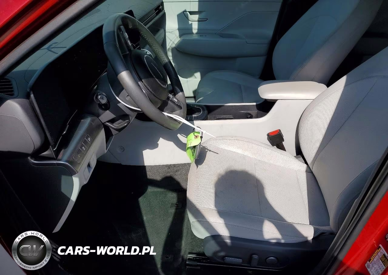 2025 Hyundai Kona Sel VIN:KM8HBCAB8SU290106 - 7