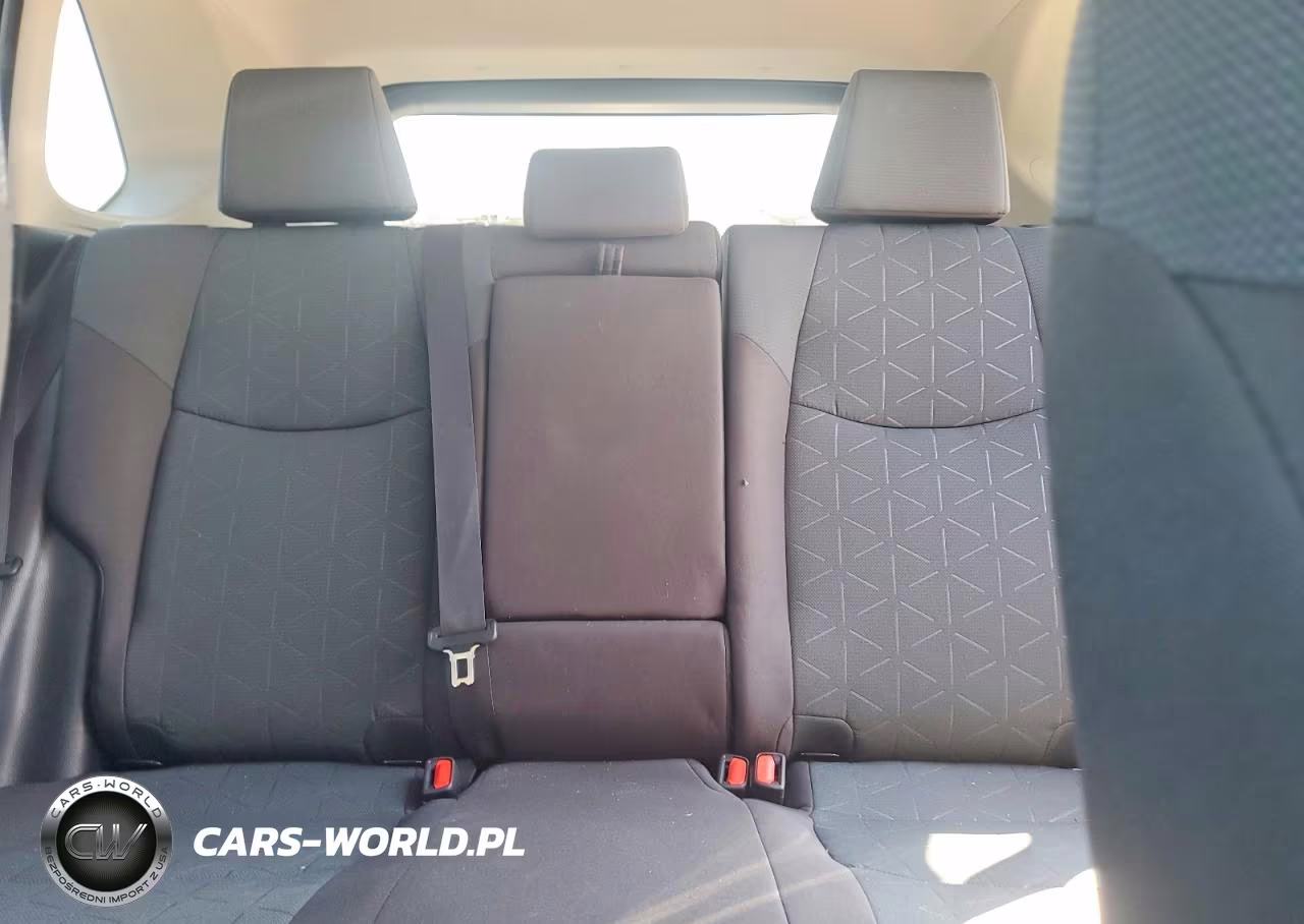 2025 Toyota Rav4 Xle VIN:2T3P1RFV6SW540213 - 10