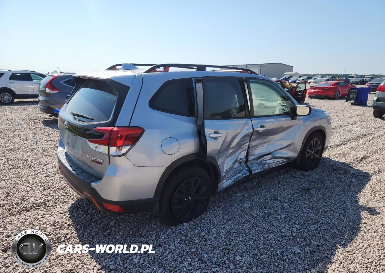 2020 Subaru Forester Sport VIN:JF2SKARC0LH530370 - 3
