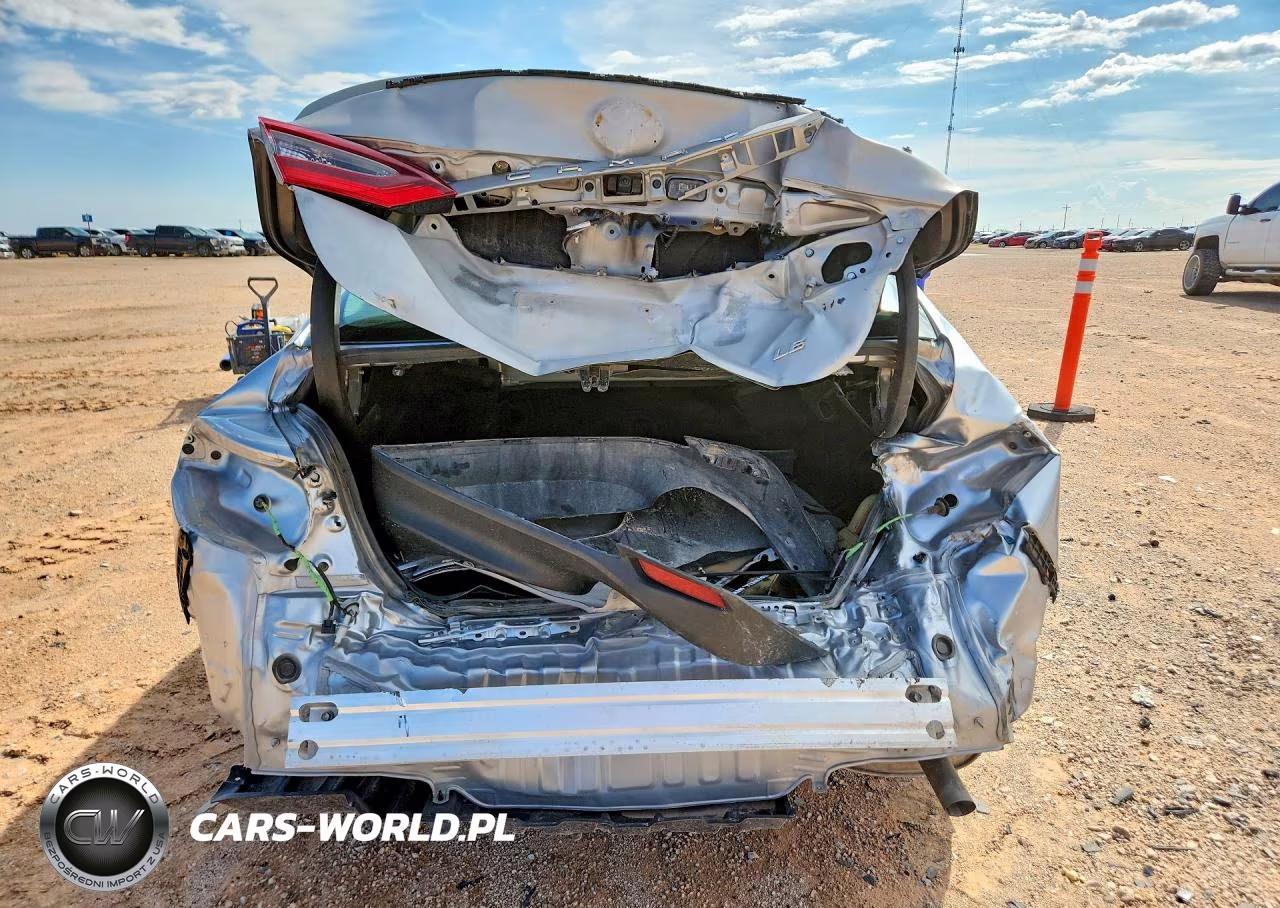 2024 Toyota Camry Le VIN:4T1C11AK3RU886476 - 6