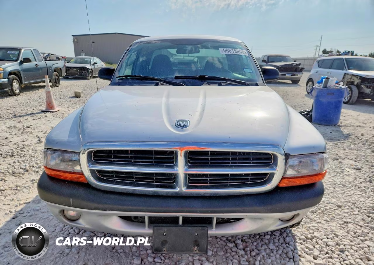 2004 Dodge Dakota Sport VIN:1D7GL32K94S747683 - 5
