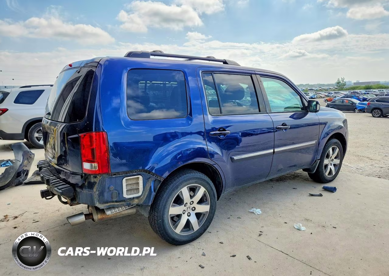 2015 Honda Pilot Touring VIN:5FNYF4H96FB015205 - 3