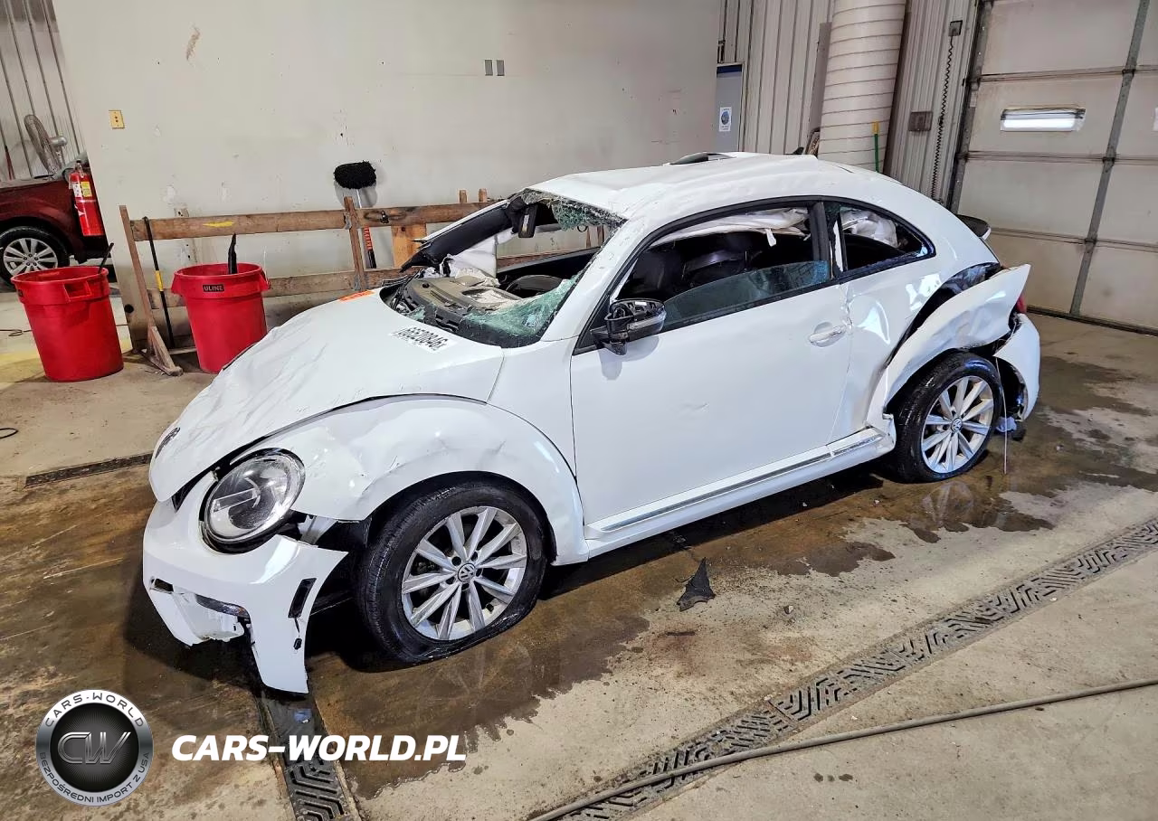 2018 Volkswagen Beetle S – zdjęcie 1 z 13
