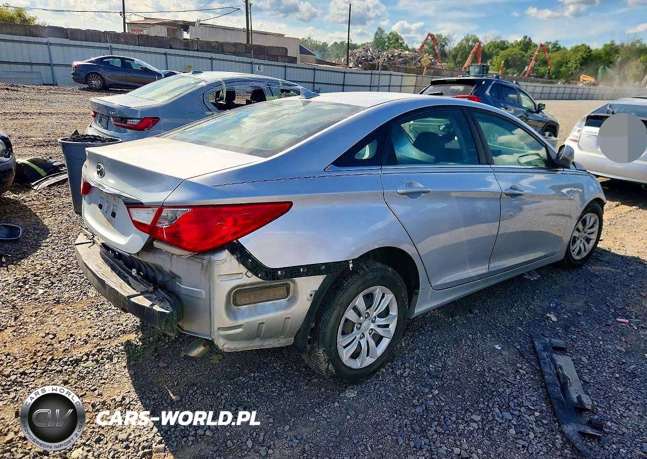 2012 Hyundai Sonata Gls VIN:5NPEB4AC5CH312466 - 3