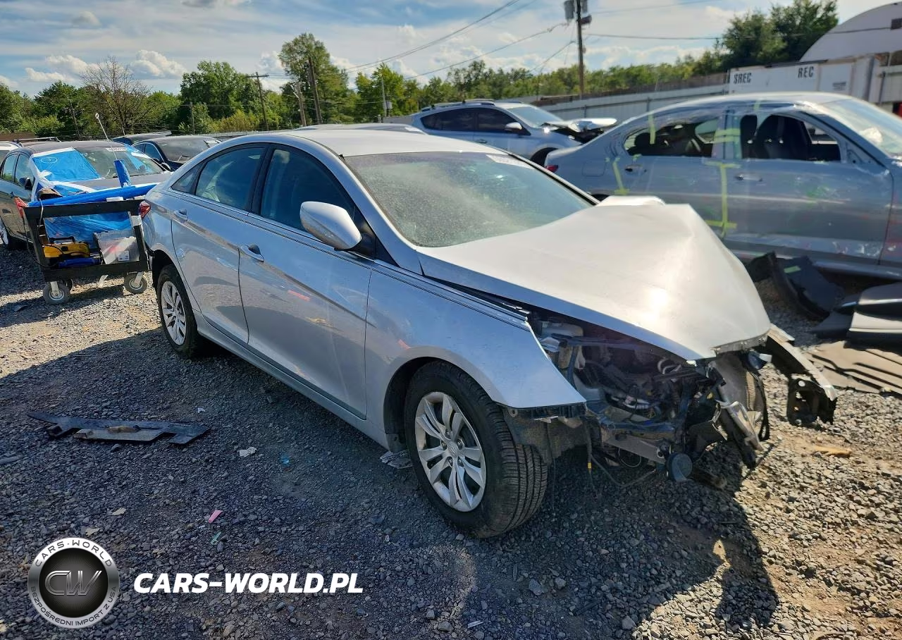 2012 Hyundai Sonata Gls VIN:5NPEB4AC5CH312466 - 4