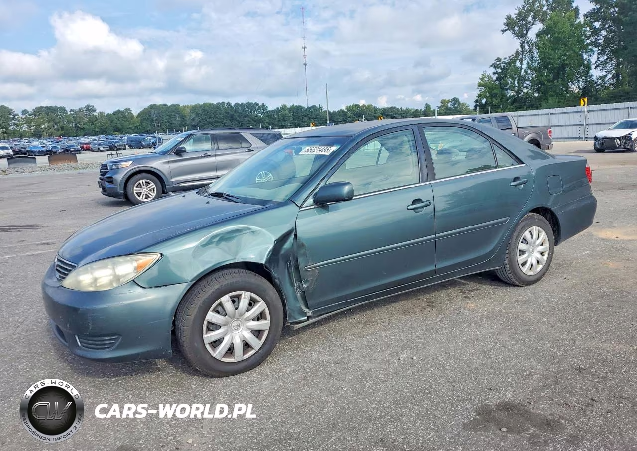 2005 Toyota Camry Le