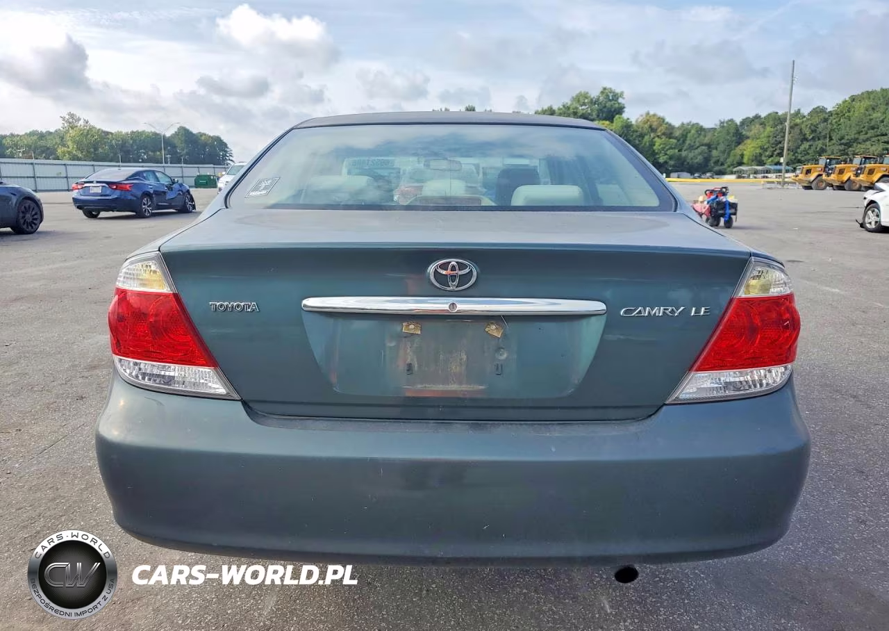 2005 Toyota Camry Le VIN:4T1BE32K85U402015 - 6