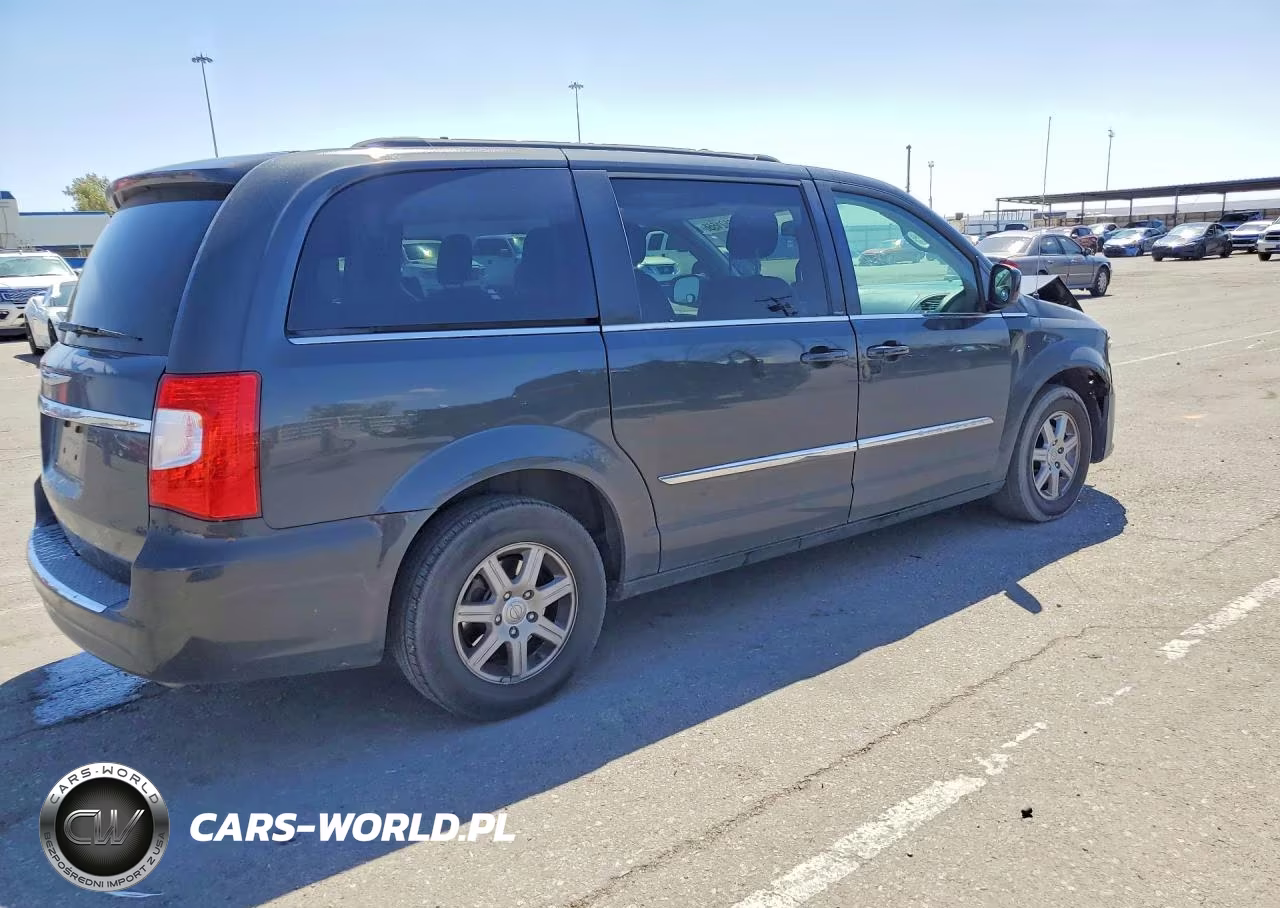 2012 Chrysler Town & Country Touring VIN:2C4RC1BG2CR400277 - 3