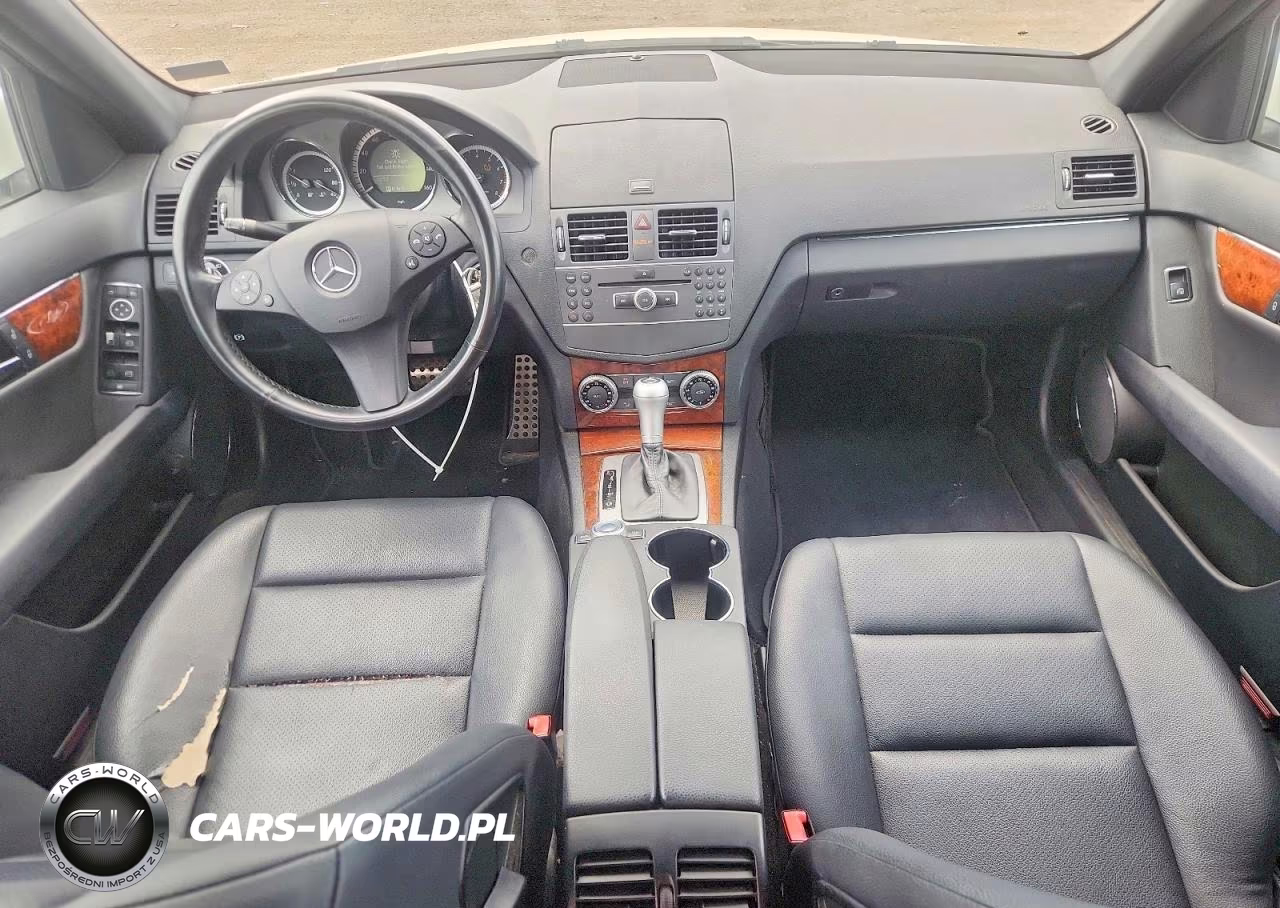 2011 Mercedes-Benz C 300 VIN:WDDGF5EB2BA516190 - 8
