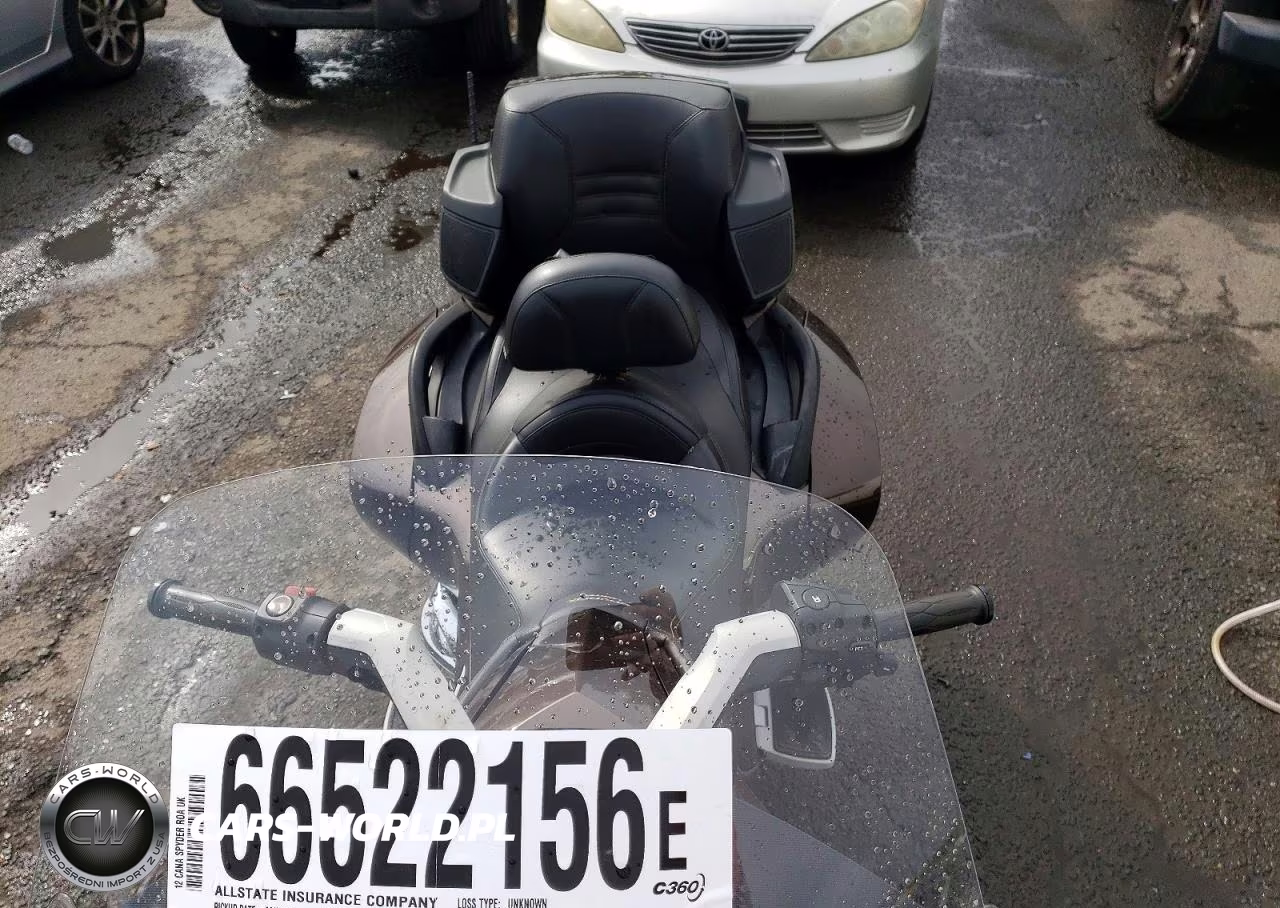 2012 Can-Am Spyder Roadster Rt-Ltd VIN:2BXJBRC13CV001216 - 5