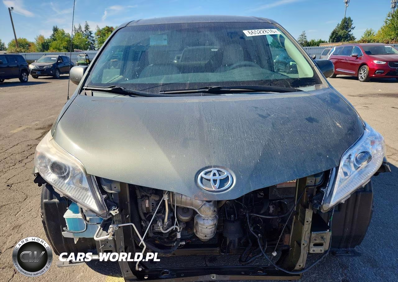 2013 Toyota Sienna Le VIN:5TDKK3DC4DS299214 - 5