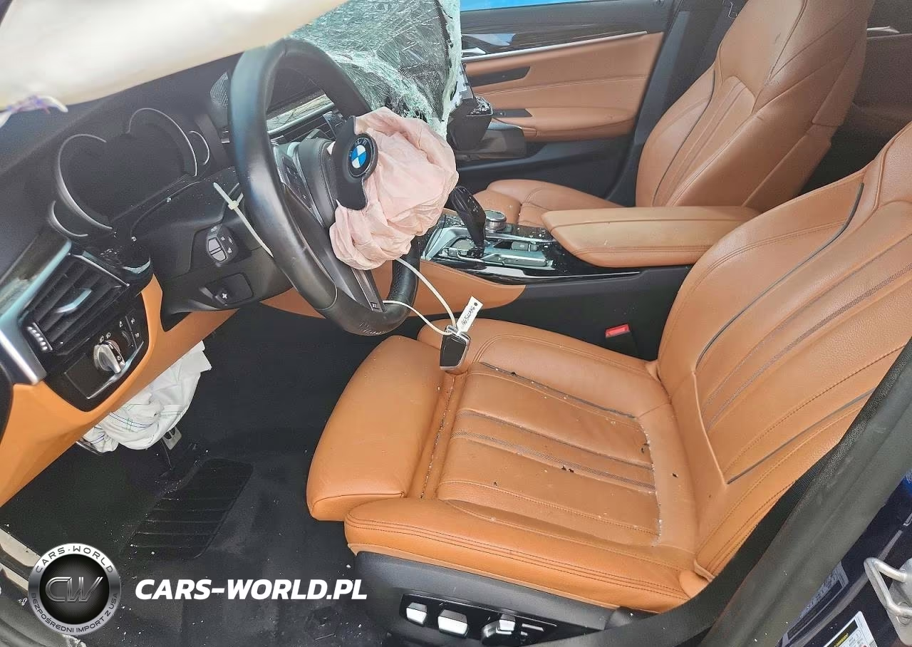 2018 BMW M550Xi VIN:WBAJB9C51JB049351 - 7