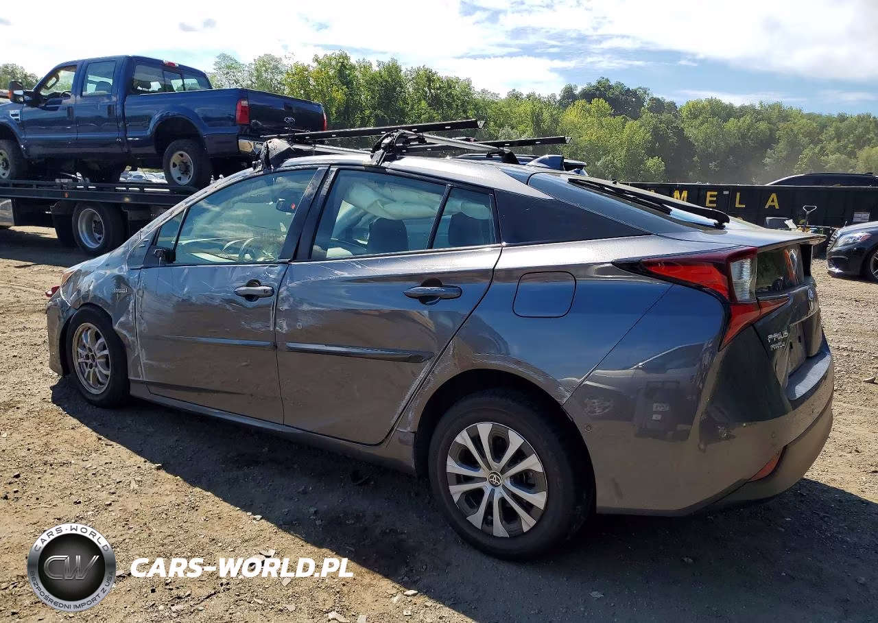 2022 Toyota Prius Xle Awd-E VIN:JTDL9MFU2N3038999 - 2