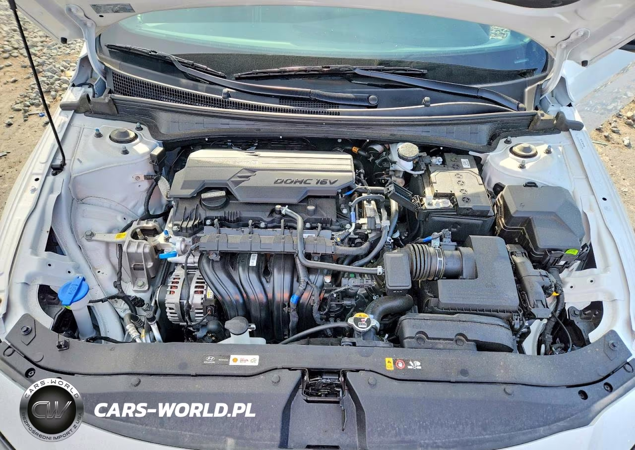 2026 Hyundai Elantra Sel Sport VIN:KMHLM4DGXTU157561 - 11