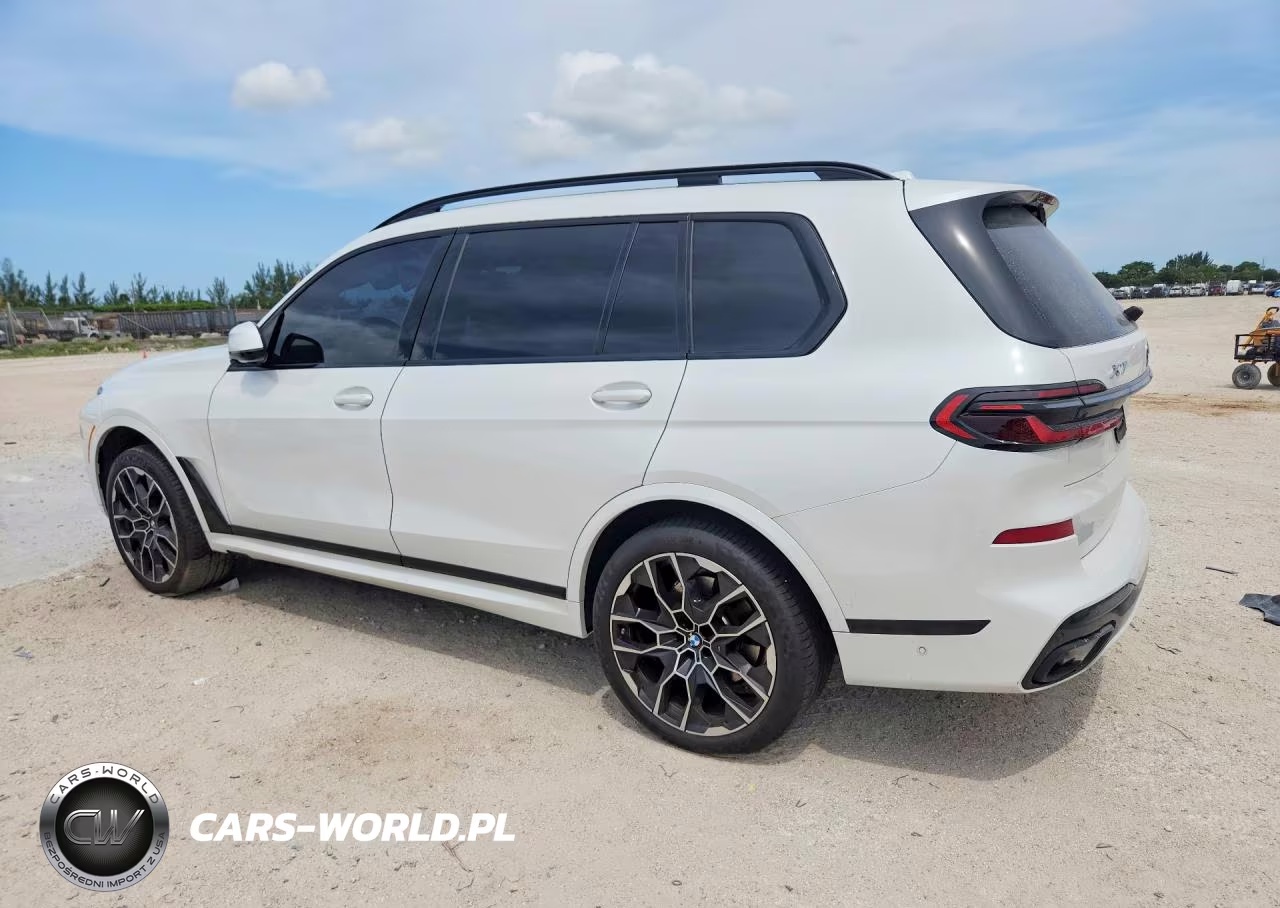 2024 BMW X7 xDrive40I VIN:5UX23EM08R9W19296 - 2