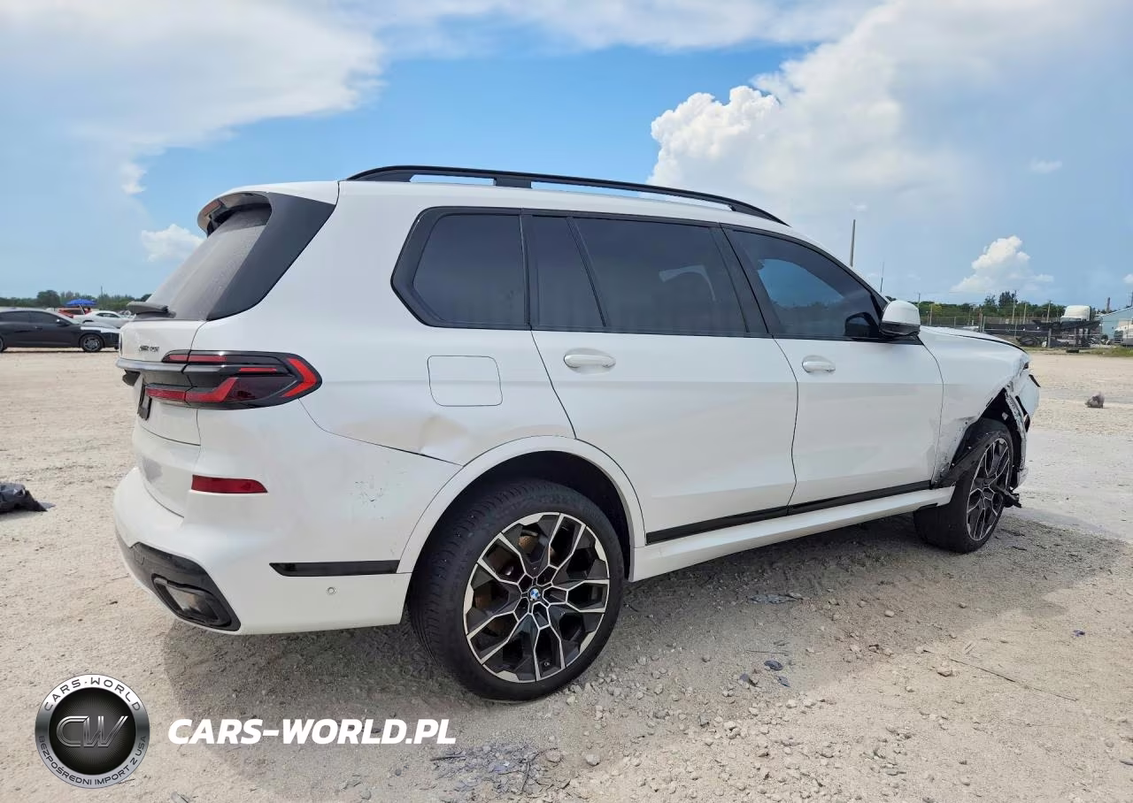 2024 BMW X7 xDrive40I VIN:5UX23EM08R9W19296 - 3