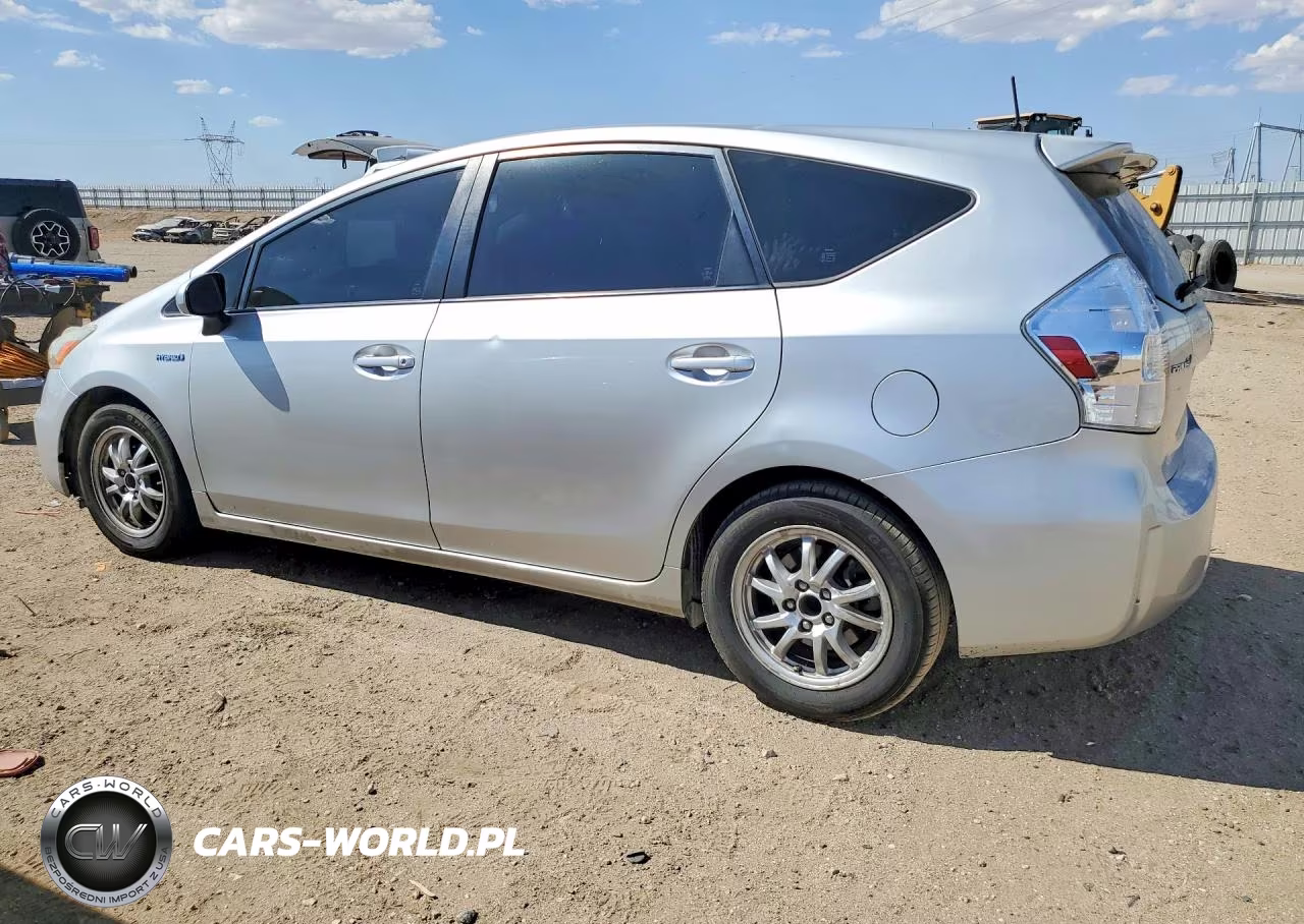 2013 Toyota Prius V Two VIN:JTDZN3EU0D3245309 - 2