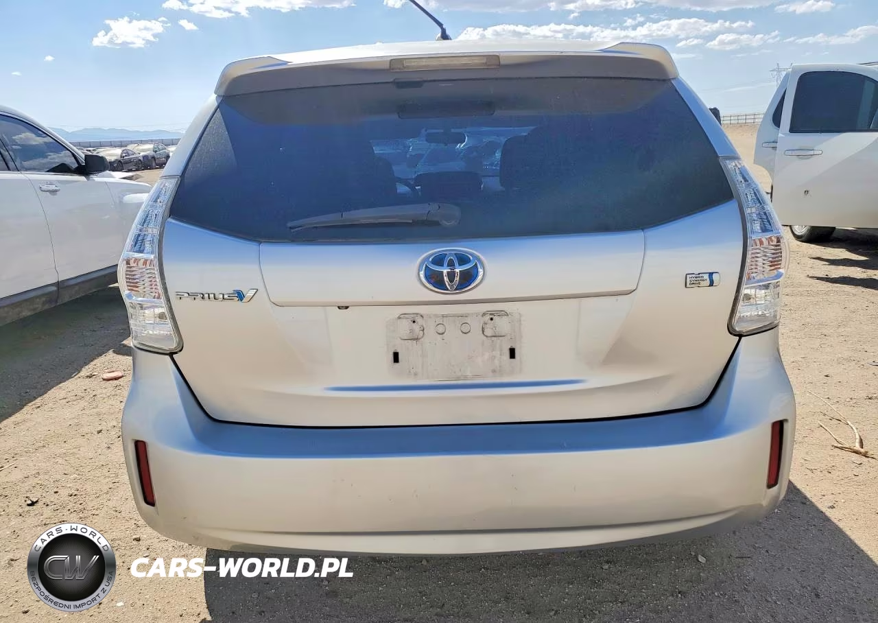 2013 Toyota Prius V Two VIN:JTDZN3EU0D3245309 - 6