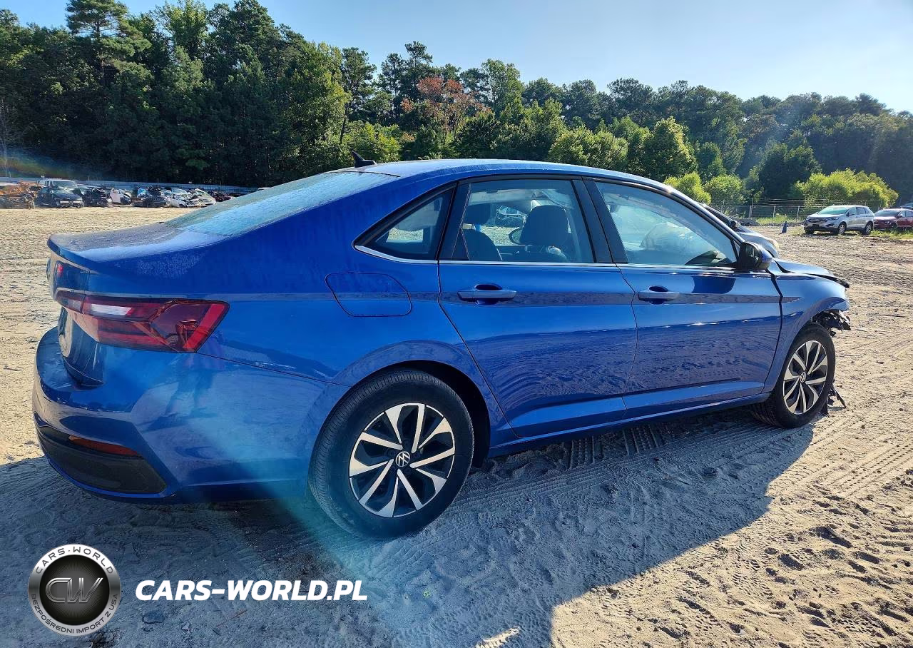 2022 Volkswagen Jetta S VIN:3VWCM7BUXNM015861 - 3