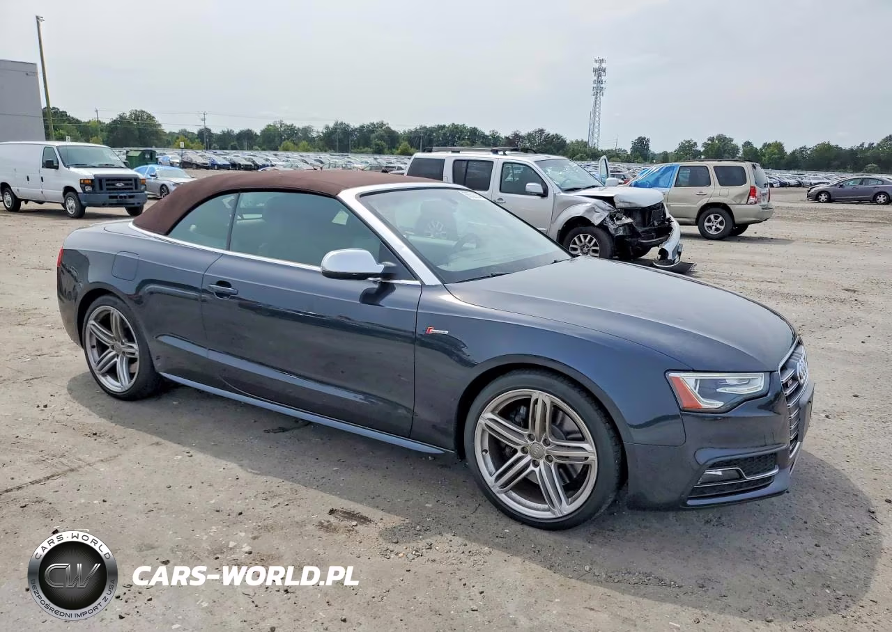2013 Audi S5 Premium Plus VIN:WAUCGAFH9DN002136 - 4