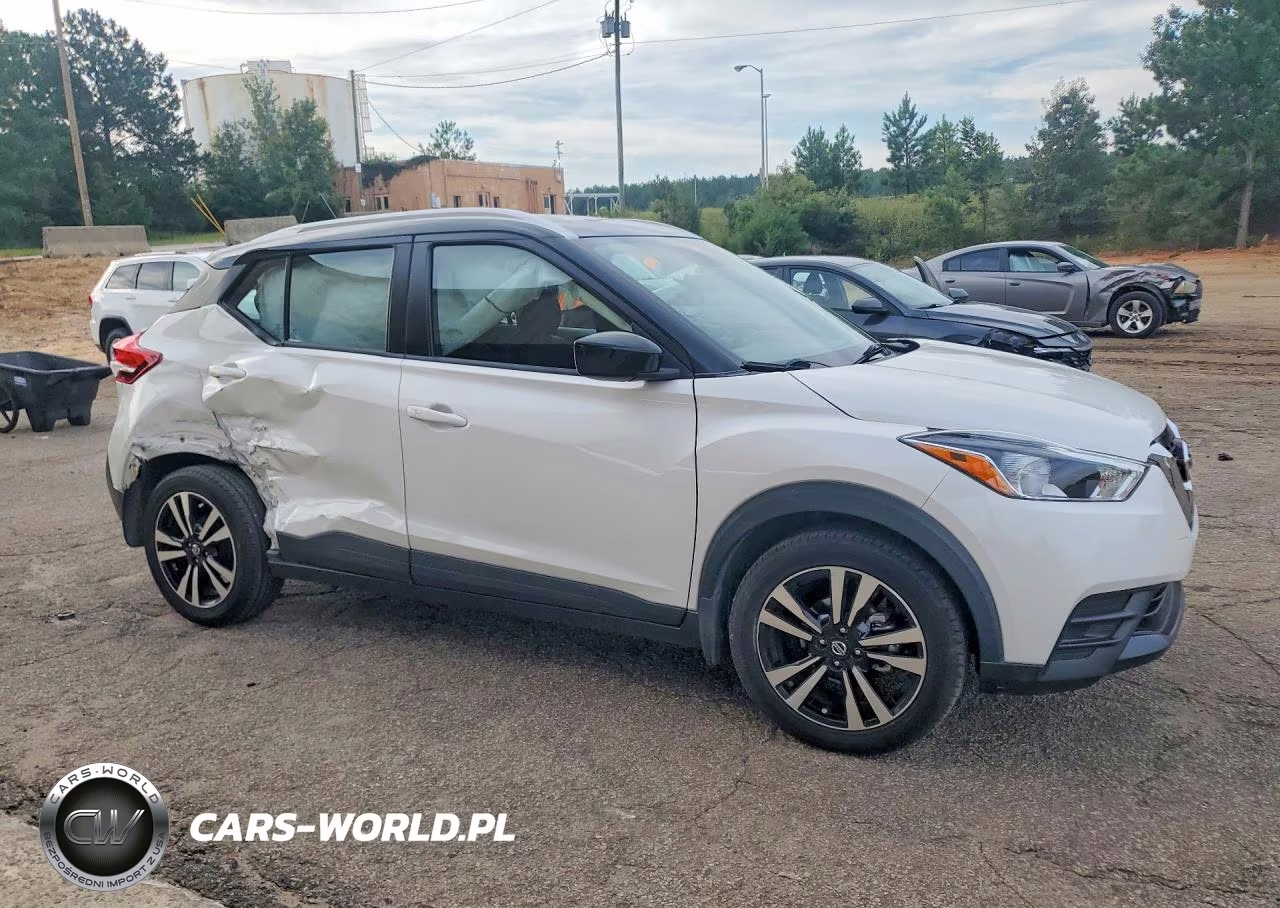 2020 Nissan Kicks Sv VIN:3N1CP5CV0LL580034 - 4