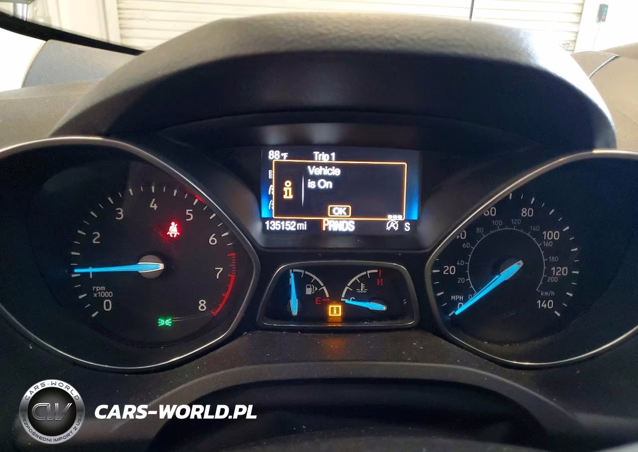 2019 Ford Escape Titanium VIN:1FMCU9J91KUC33461 - 9