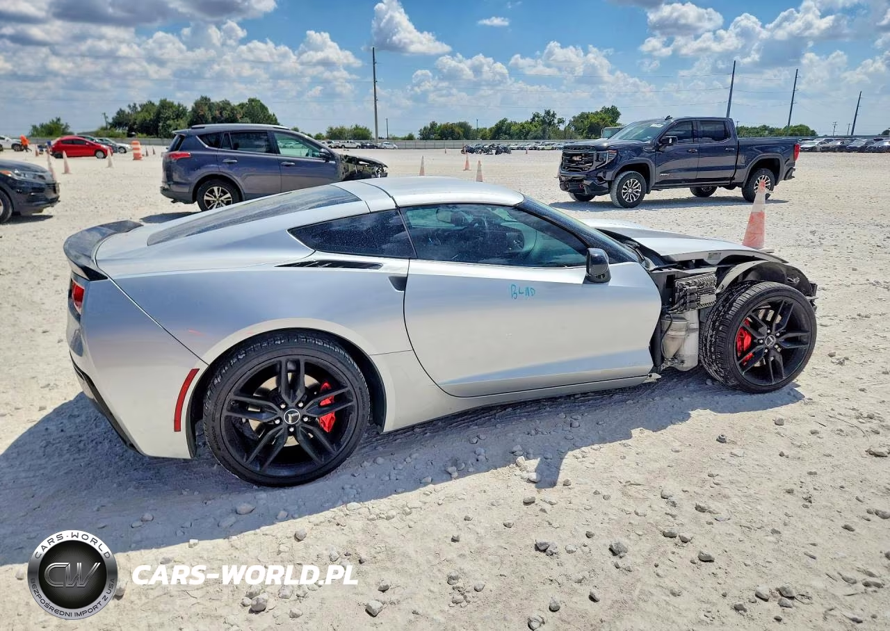 2015 Chevrolet Corvette Stingray Z51 3Lt VIN:1G1YM2D70F5109508 - 3