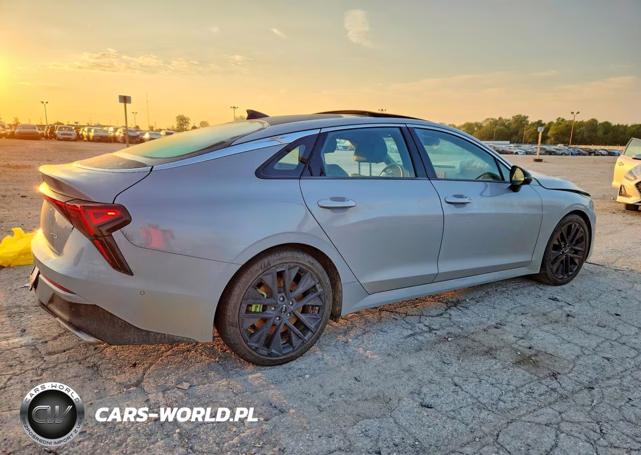 2025 Kia K5 Gt VIN:KNAG44J85S5340973 - 3