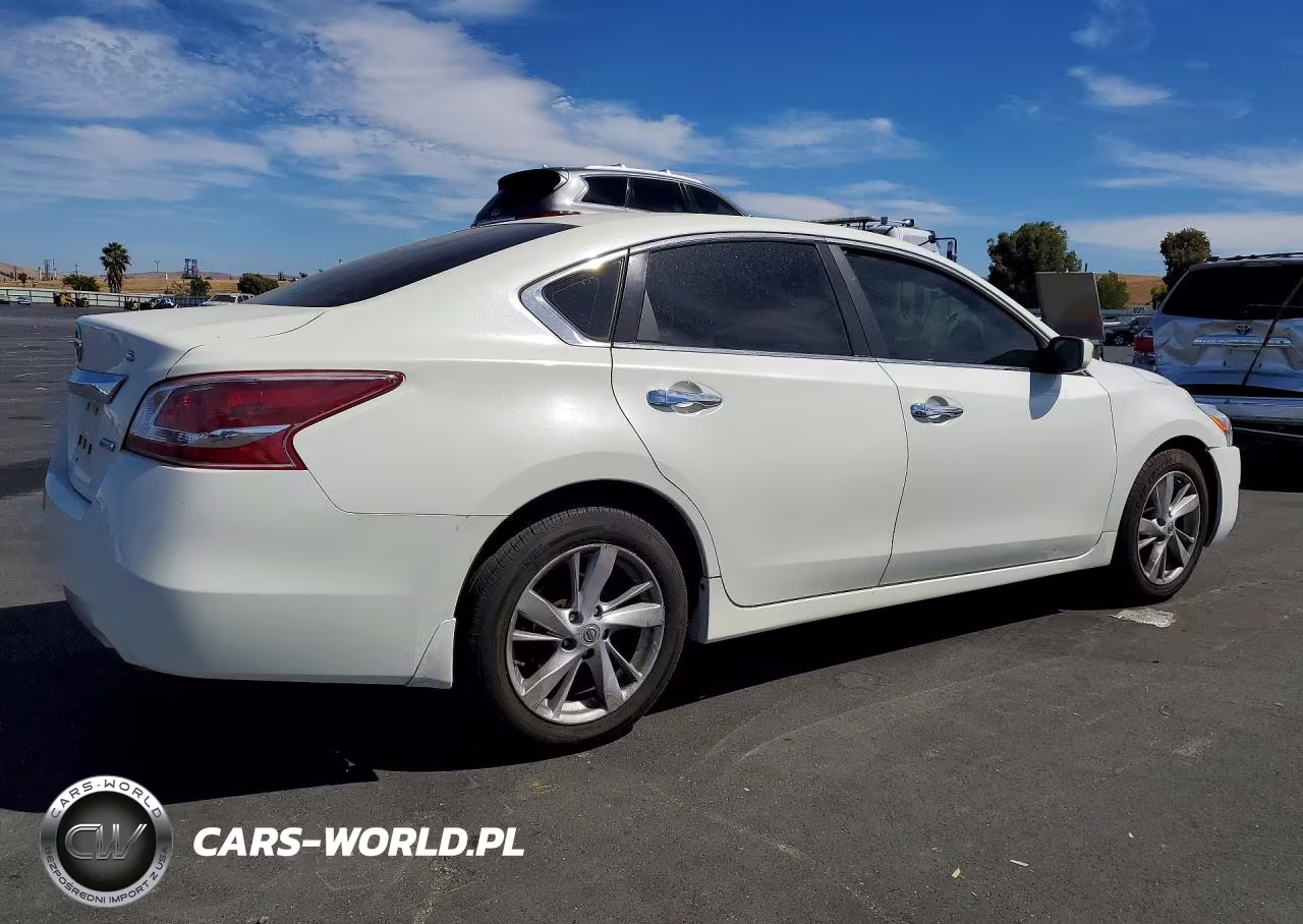 2014 Nissan Altima 2.5 S VIN:1N4AL3AP2EC271663 - 3