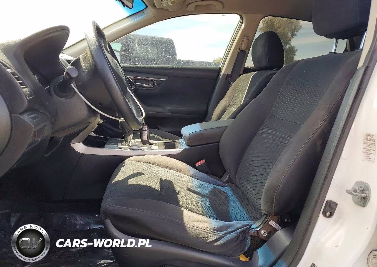 2014 Nissan Altima 2.5 S VIN:1N4AL3AP2EC271663 - 7