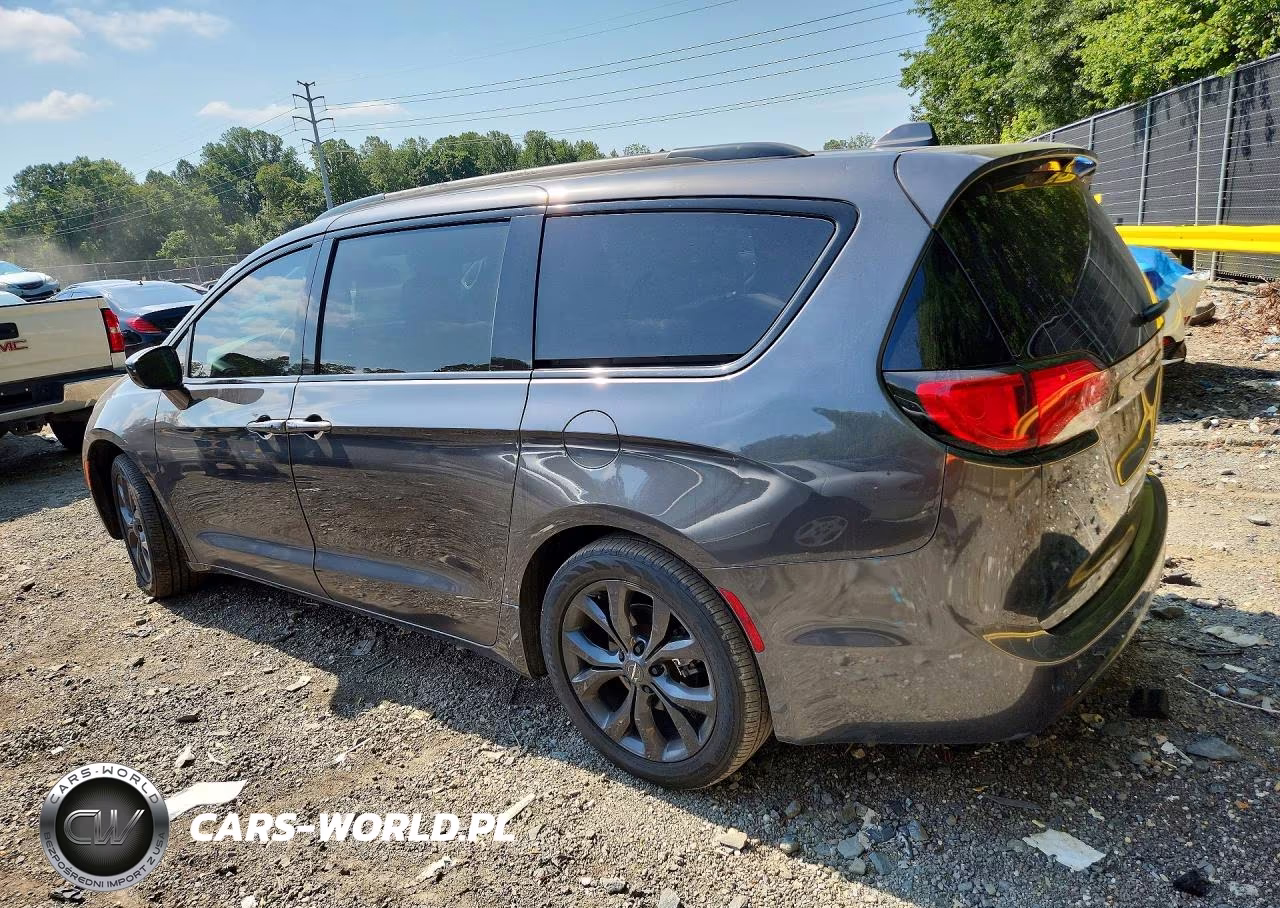 2019 Chrysler Pacifica Touring L VIN:2C4RC1BG1KR633324 - 2