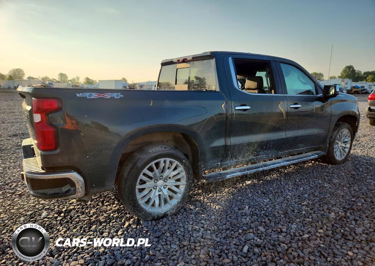 2025 Chevrolet Silverado K1500 Ltz VIN:1GCUKGED3SZ147024 - 3