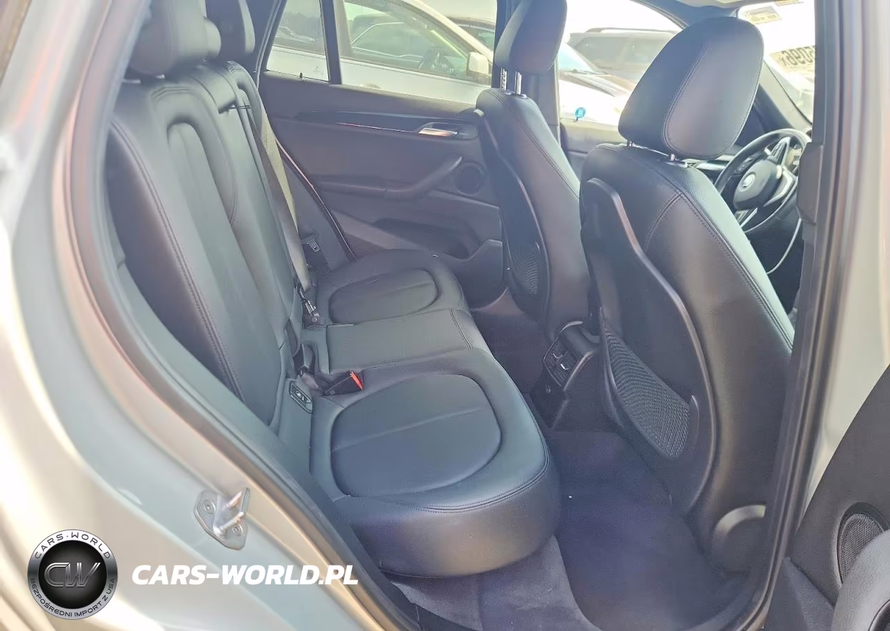 2018 BMW X1 Sdrive28I VIN:WBXHU7C38J5L08191 - 10