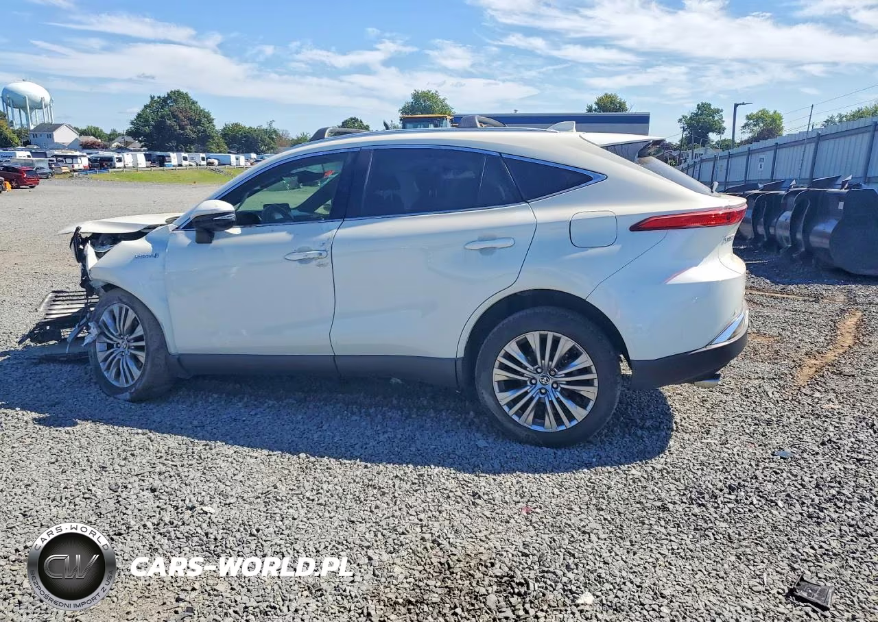 2021 Toyota Venza Xle VIN:JTEAAAAH0MJ008428 - 2