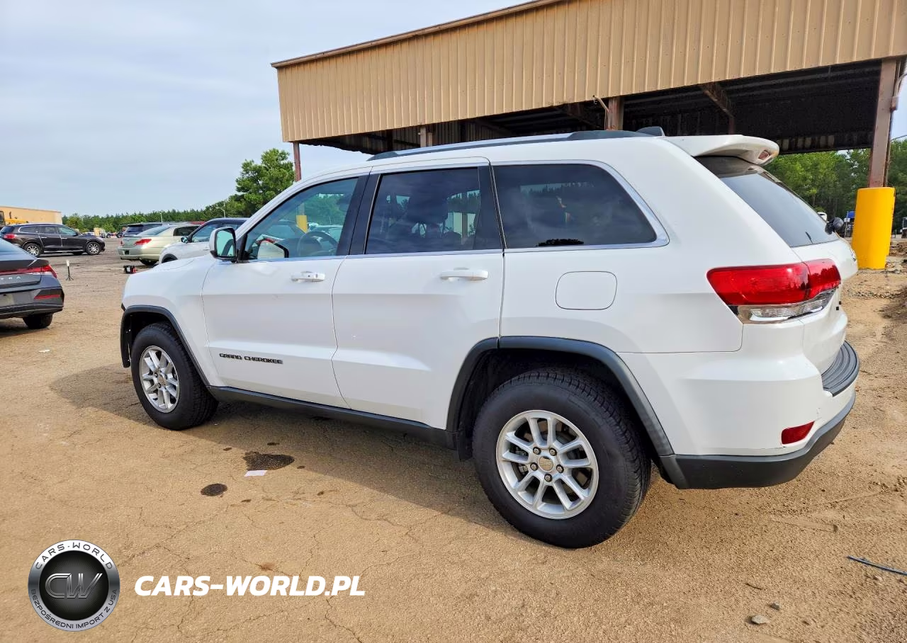 2019 Jeep Grand Cherokee Laredo VIN:1C4RJEAG3KC752211 - 2