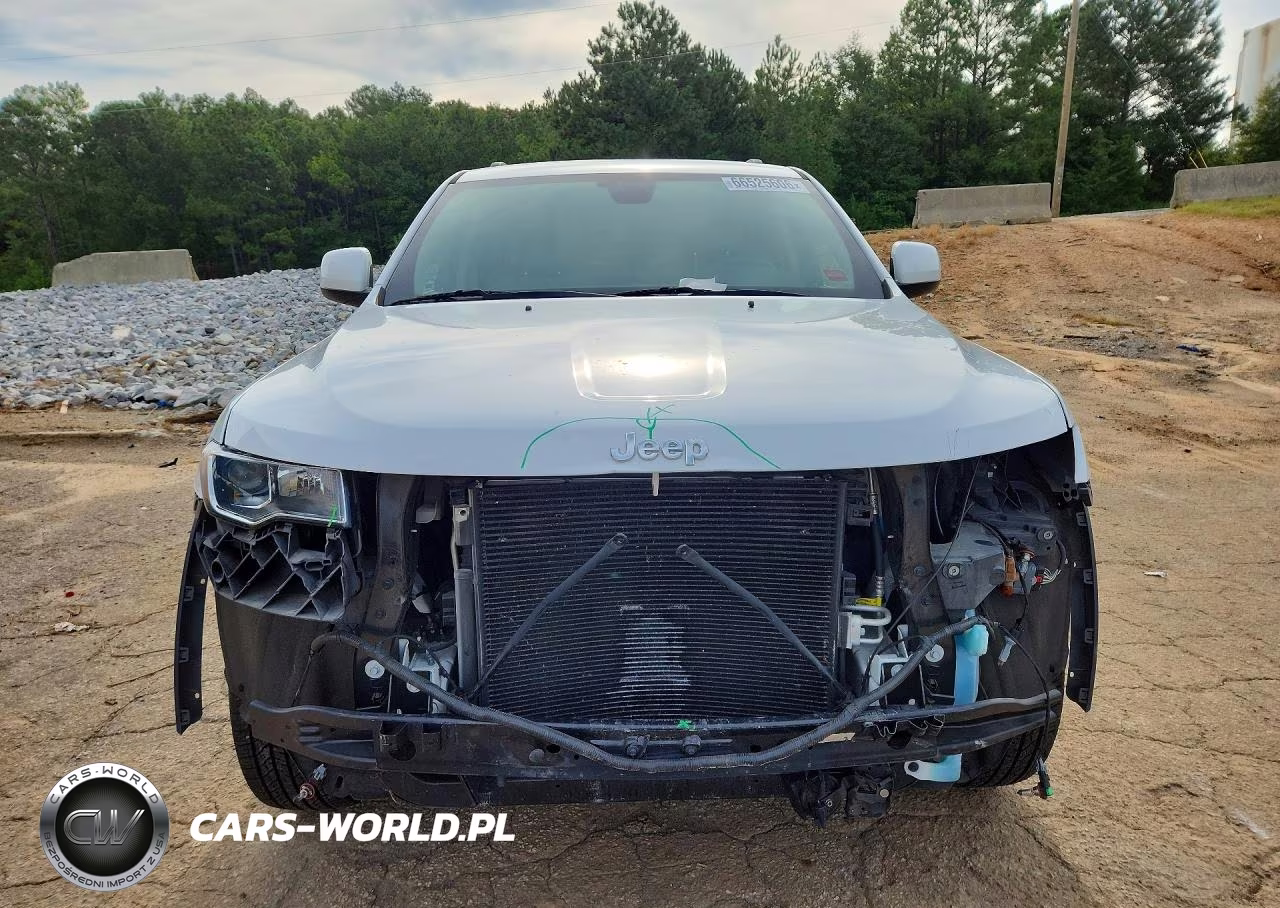 2019 Jeep Grand Cherokee Laredo VIN:1C4RJEAG3KC752211 - 5