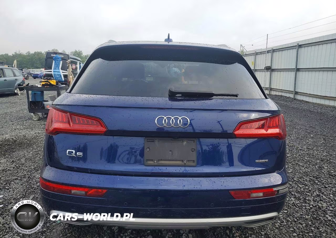 2020 Audi Q5 Premium VIN:WA1ANAFYXL2099387 - 6