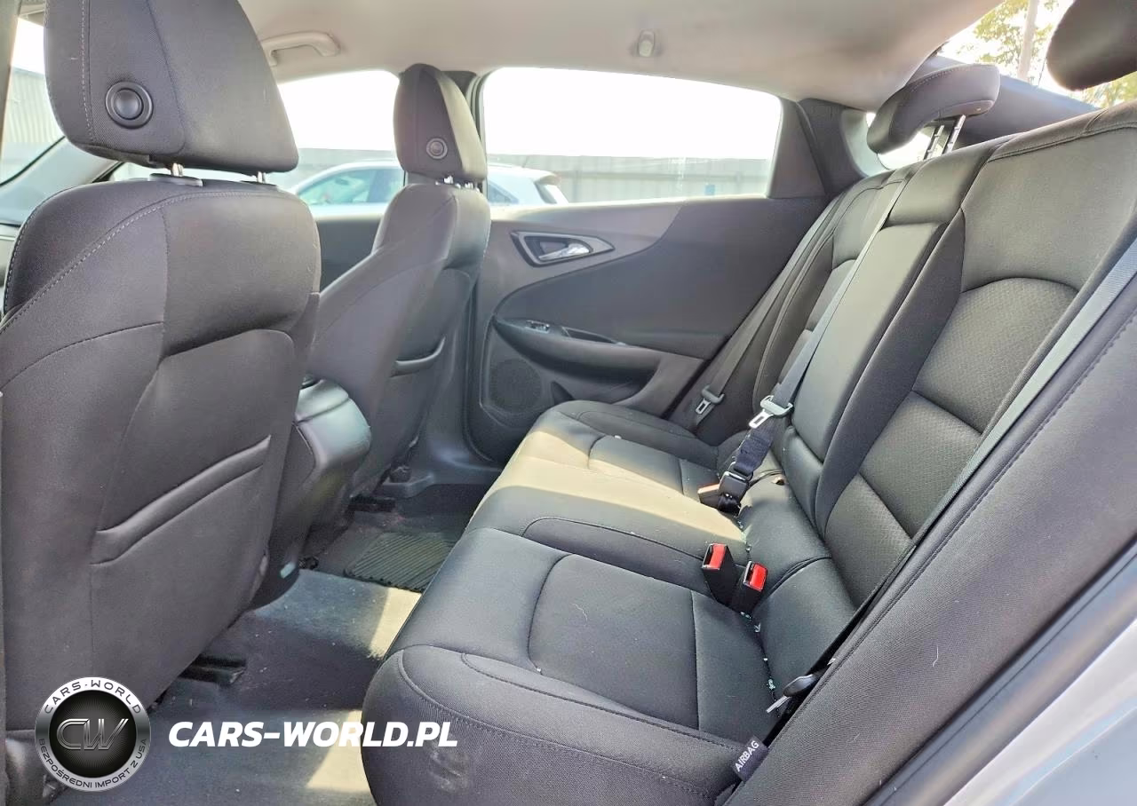 2018 Chevrolet Malibu Ls VIN:1G1ZB5ST8JF227255 - 10
