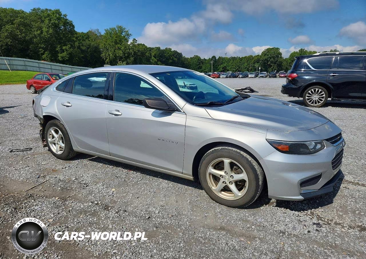 2018 Chevrolet Malibu Ls VIN:1G1ZB5ST8JF227255 - 4