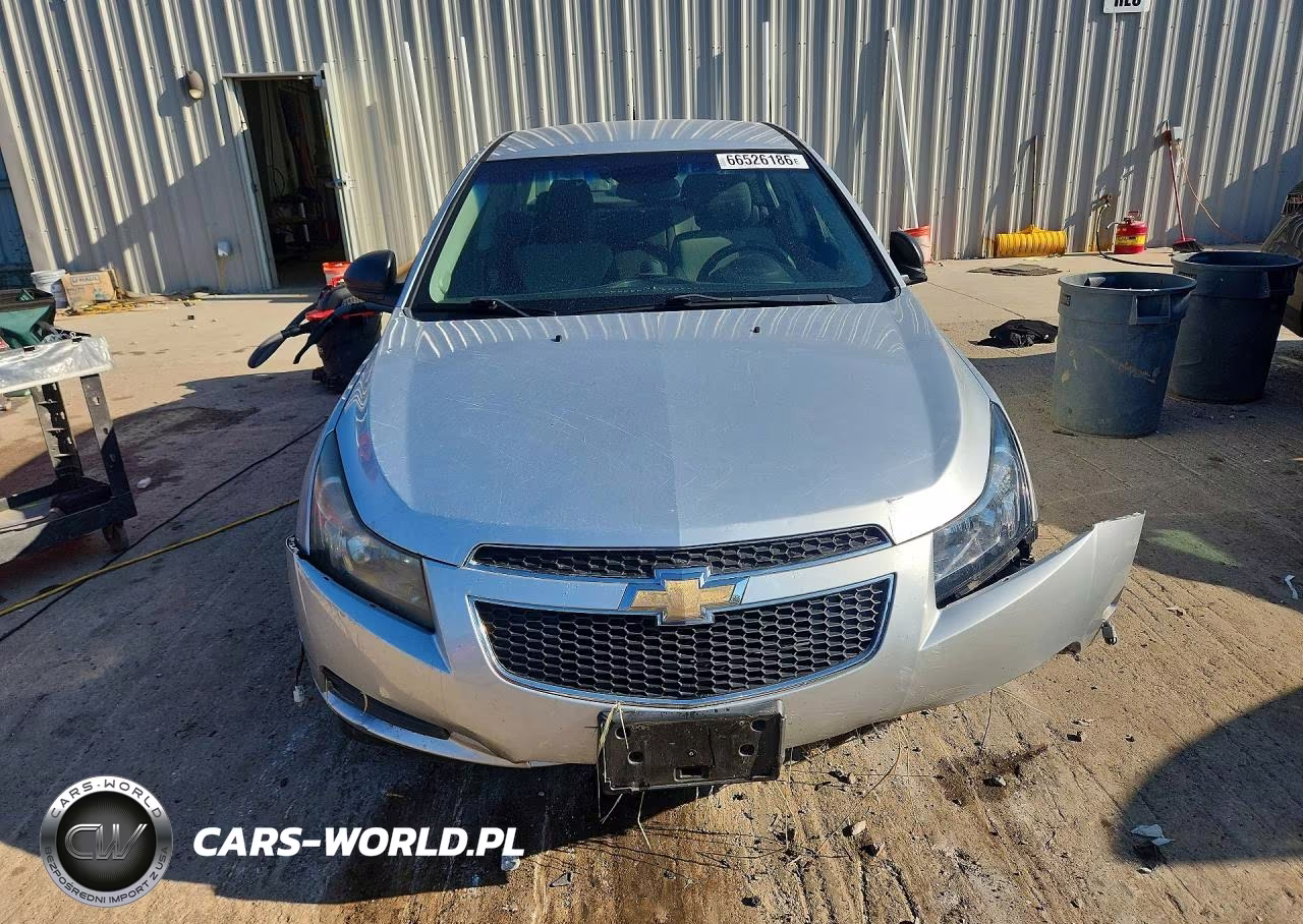 2012 Chevrolet Cruze Ls VIN:1G1PC5SH4C7217254 - 5