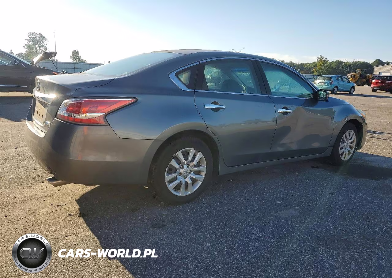 2014 Nissan Altima 2.5 VIN:1N4AL3AP9EC326142 - 3