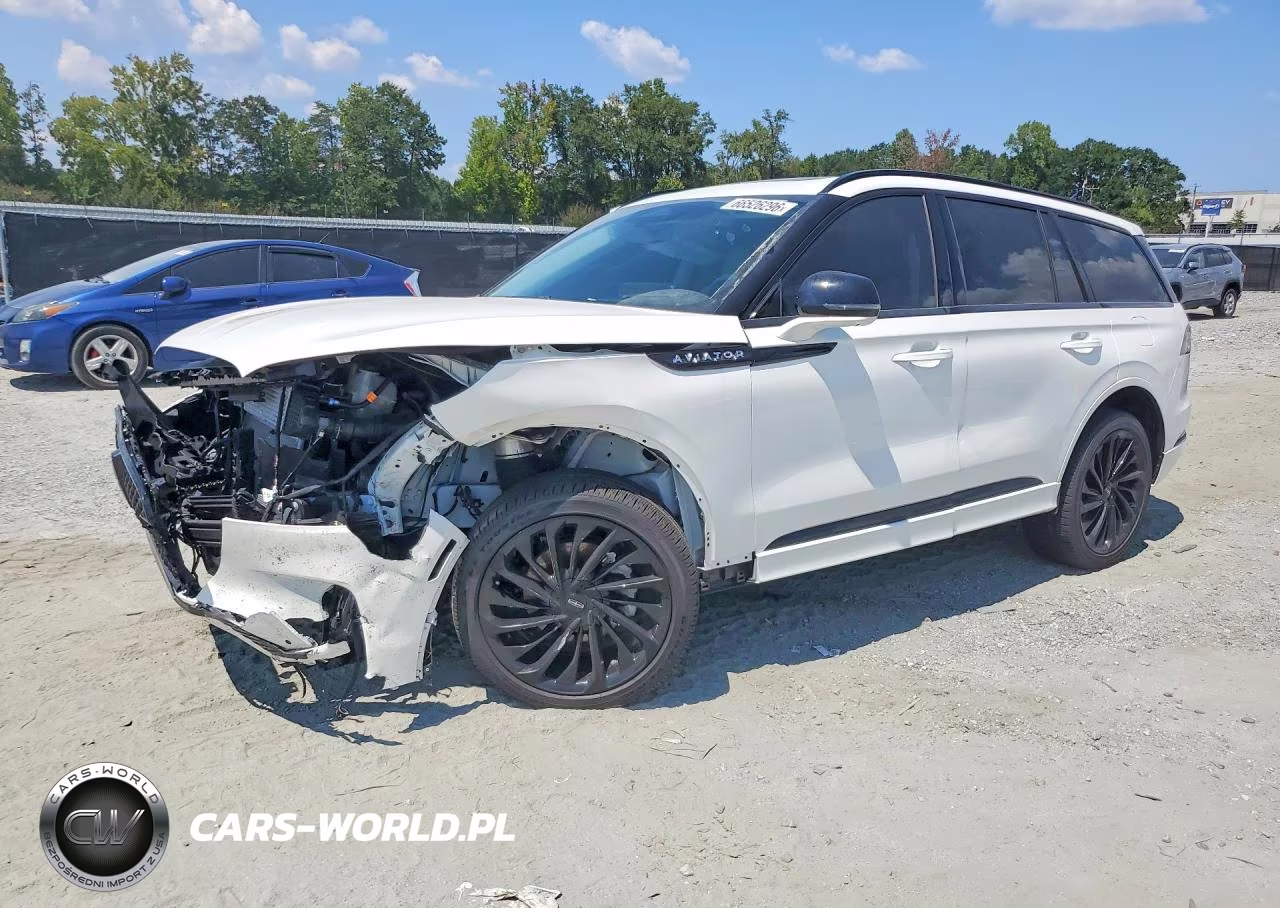 2026 Lincoln Aviator Reserve VIN:5LM5J7XC1TGL05748 - 1