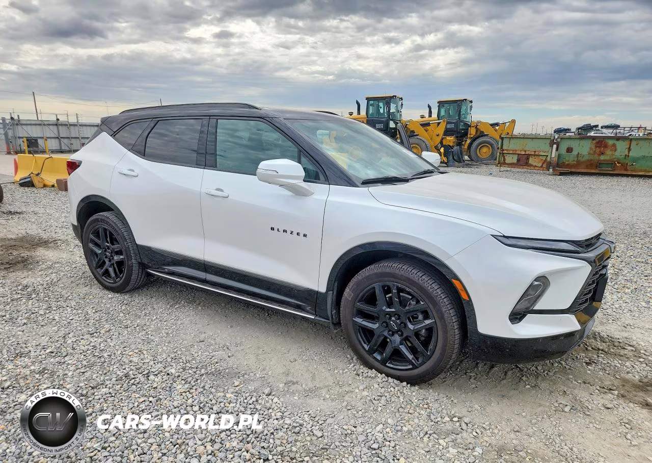 2024 Chevrolet Blazer Rs VIN:3GNKBKRS5RS154770 - 4